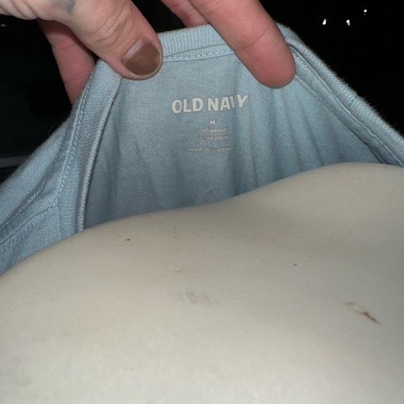 Old navy medium shirt - Picture 3 of 3